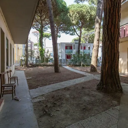 Pineta Apartment *